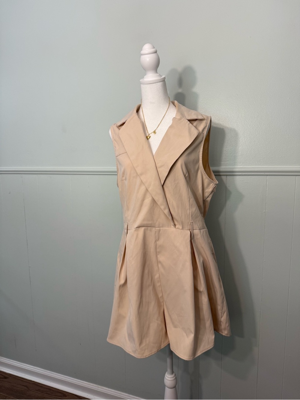 Sleeveless Wrap Romper in Light Beige size XL